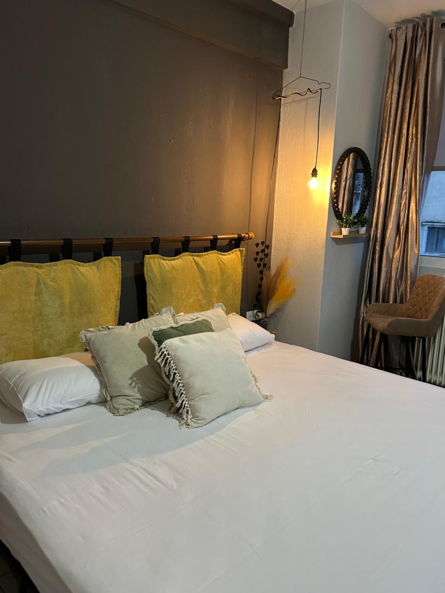 City Center Apartment Széresz Kültér fotó
